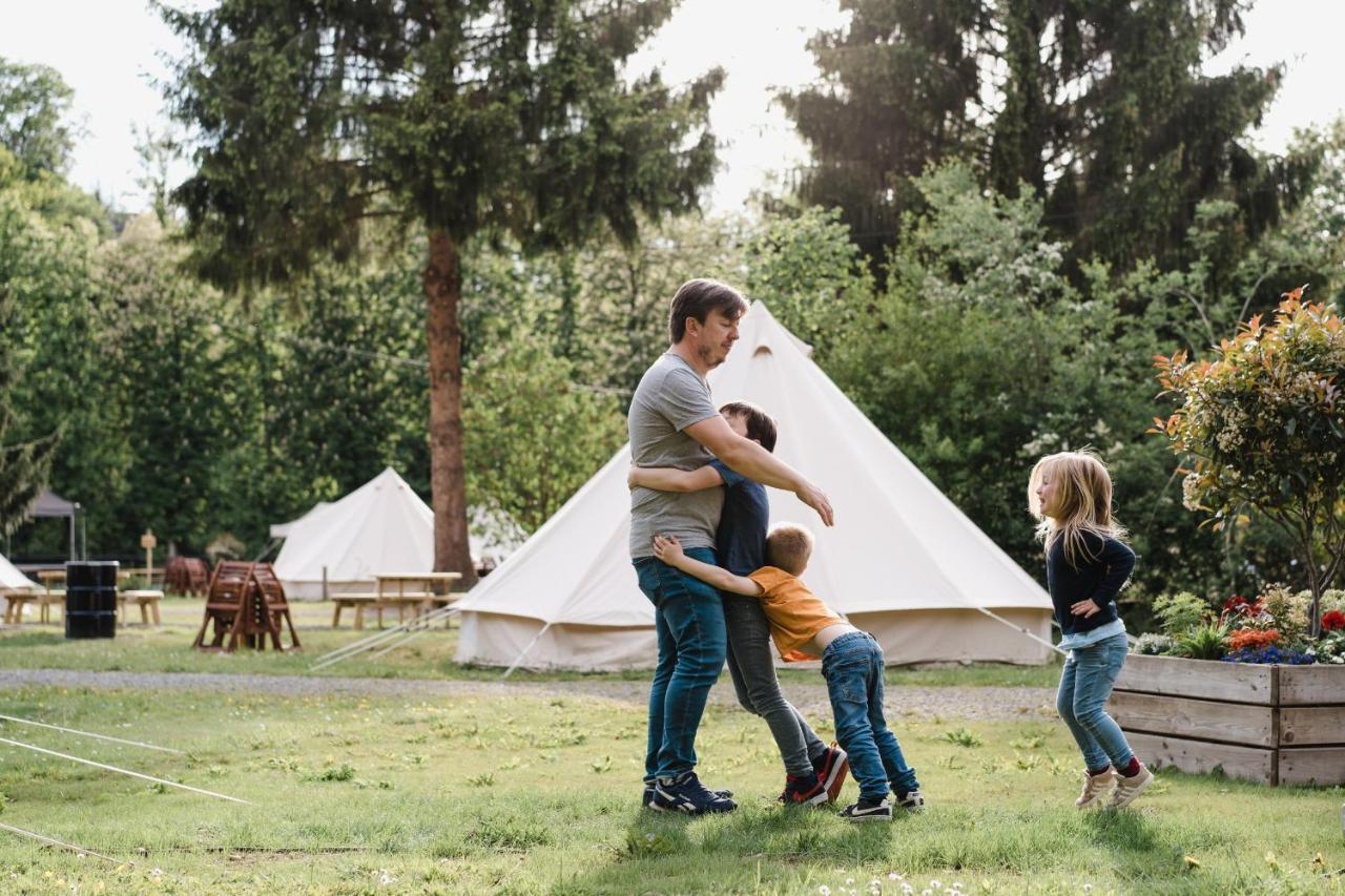 Cocoon Village - Glamping - Domaine Des Grottes De Han Rochefort Exterior foto
